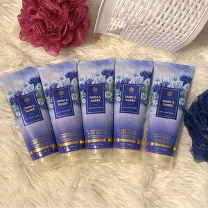 NWT Denim & Daisies Body Cream 5 pieces